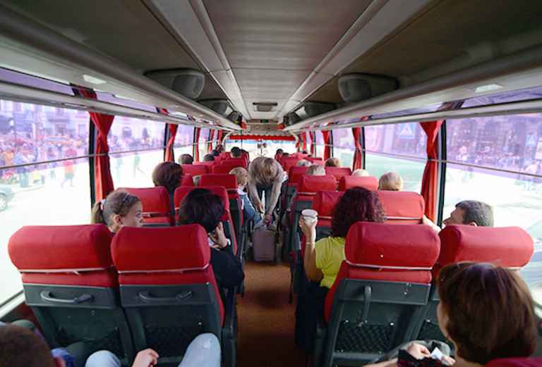 Пассажирские перевозки на автобусе из Москвы в Шилово